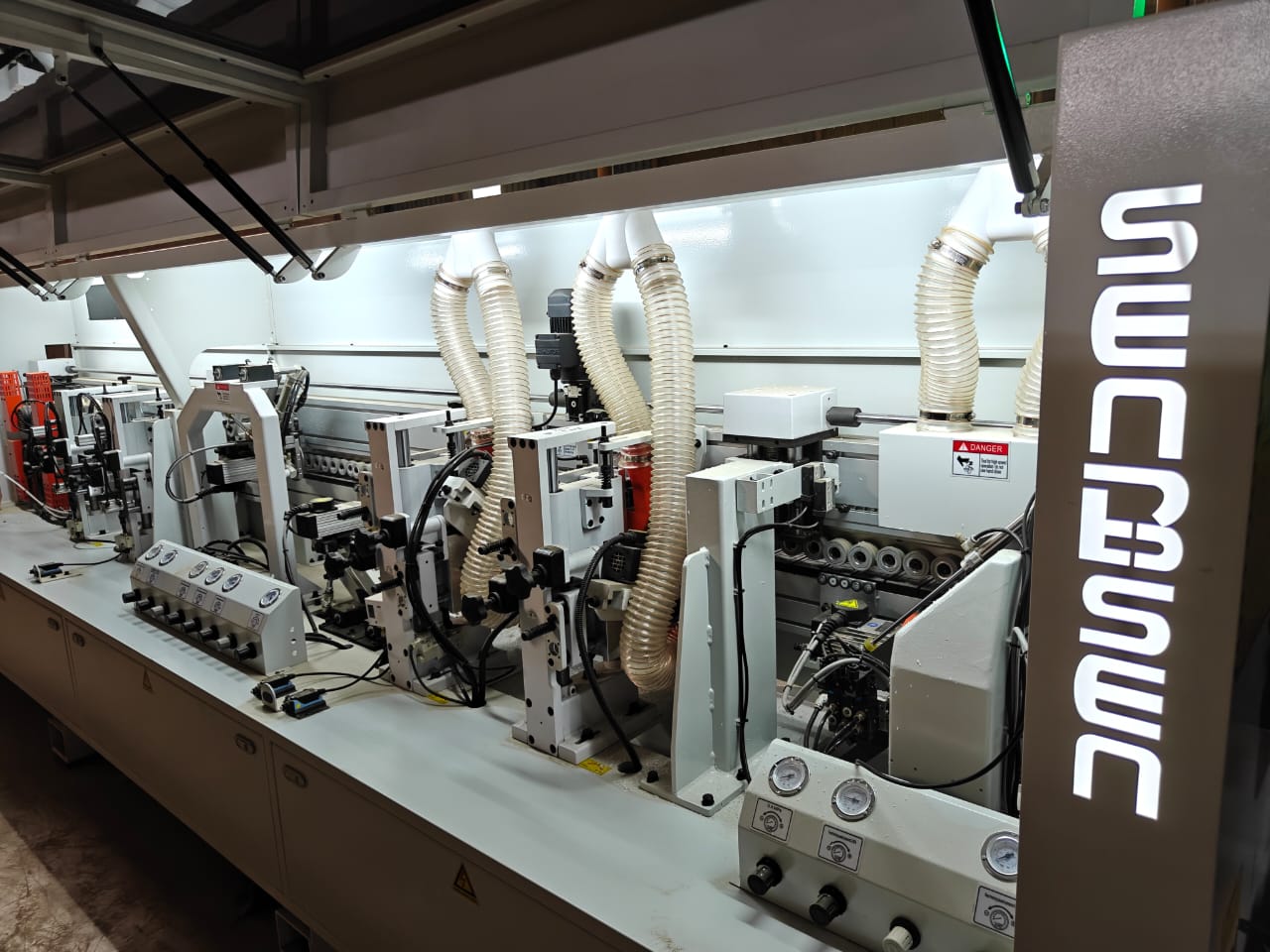 How Did SENBSEN Install the SBS-668DBS Edge Banding Machine in Mangalore?